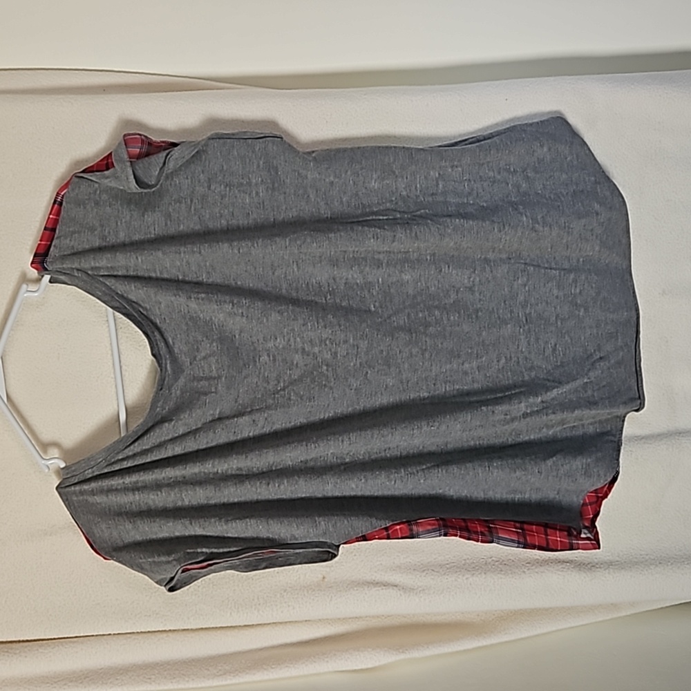 Torrid top - Picture 2 of 3